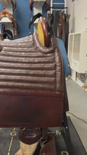 Load and play video in Gallery viewer, 15&quot; Peruvian Work Saddle
