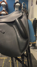 Load and play video in Gallery viewer, 17" Custom Signature Solo Dressage Saddle
