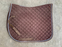 Load image into Gallery viewer, Shedrow Saddle Pad Evolution Equestrian Tack Consignment
