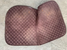 Load image into Gallery viewer, Shedrow Saddle Pad Evolution Equestrian Tack Consignment
