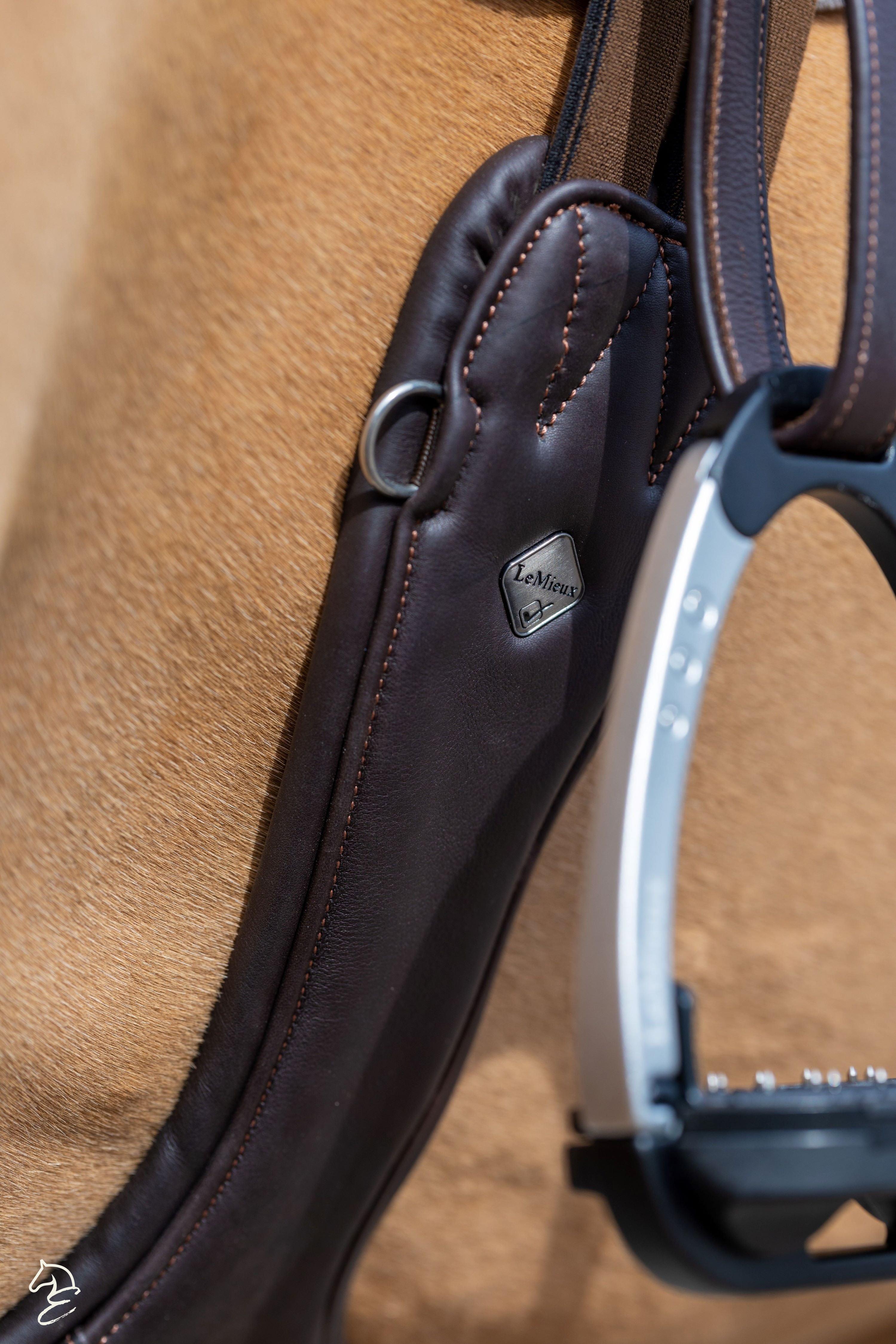 LeMieux Gel-Tek Anatomic English Girth-English Girth-LeMieux-115 cm / 45"-Evolution Equestrian Co.